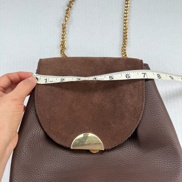 Moda Luxe Brown and Gold Crossbody Bag with Chic Design - Picture 8 of 12